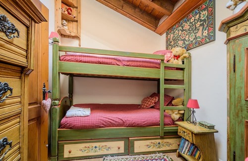 Verbier Apartment | Chalet Sabrina - Beautiful Top Floor Duplex Apartment by main Medran lift station