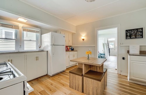 Saratoga Springs House | Saratoga Springs Home Near Downtown & Casino!