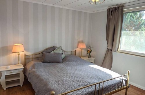 Vreden Apartment | Holiday home Anni's house by the lake
