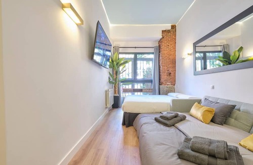 Imperial Apartment | La Latina-City Centre-WiFi-A/C-SmartTV