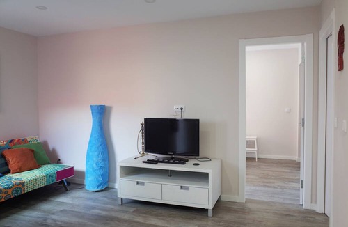 Costa de Caparica Apartment | Lisbon Beach Apartments 7. Beach 5 minutes -terrace-barbecue-pets allowed-wifi