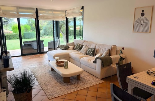Navata Villa | Villa 'Isabelle' with Shared Pool, Private Terrace and Wi-Fi