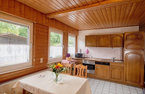 Lennestadt Apartment | Wiebelhaus-Mester Farm Guesthouse – Schwalbennest Holiday Apartment
