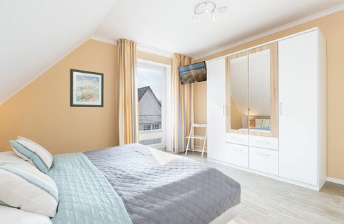Laboe Apartment | Vacation apartment/apartment for 4 guests with 85m² in Laboe (294426)