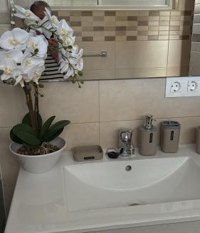 La Parata Apartment | Espejo del mar