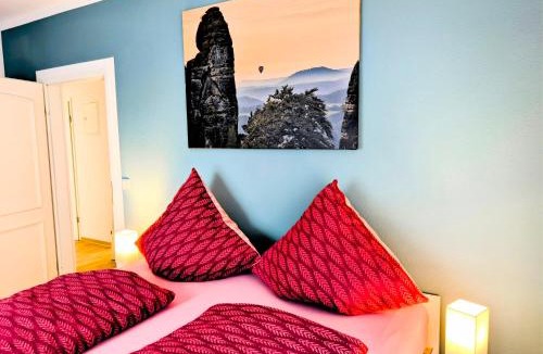 Sebnitz Apartment | Urlaubsmagie Ferienwohnung Glühwürmchen - Perfekt für Gruppen - 6P - GK3