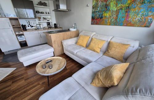 Kropeliner-Tor-Vorstadt Apartment | "myHarbourfront", luxuriöses Wohnen an der Hafenmole mit Wäsche