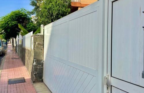 Las Palmas de Gran Canaria Apartment | Las Brisas 1 by SunHousescanarias