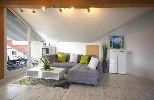 Lauben Apartment | Schöne Ferienwohnung im Allgäu Lauben bei Kempten Urlaub Unterkunft FeWo Bergblick 70qm