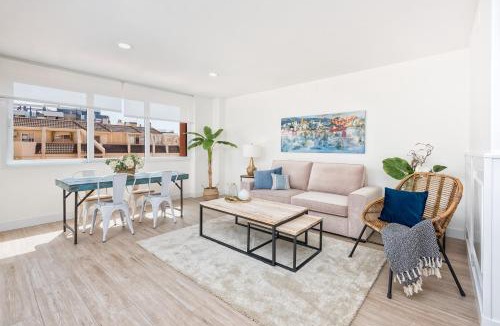 La Caleta Apartment | Pries Homes Miramar