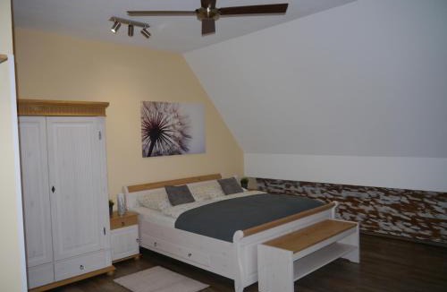 Streufdorf House | Café im Hof- Bed & Breakfast