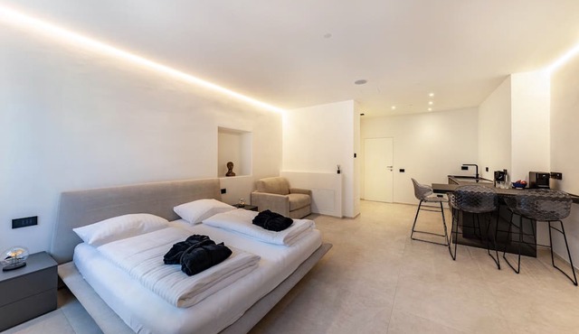 Apartment 'App 203 Palazzo Cavour' with Mountain View, Wi-Fi and Air Conditioning