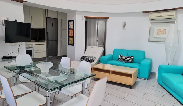 für 8 Personen ca. 160 m² in Puerto del Carmen, Lanzarote (Südküste von La by Interhome