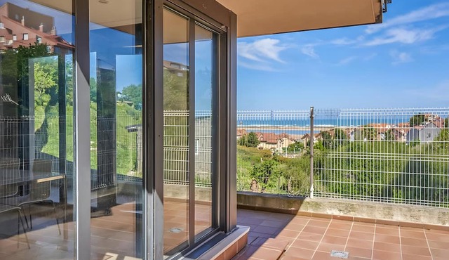 Mymogrohome – Modern Apartment with Sea View Terrace in Mogro