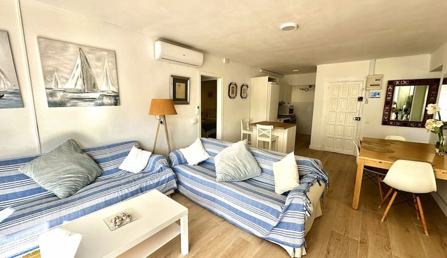 WELCS APARTMENT 373 PDA meters away from the sea
