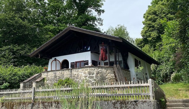 Holiday Home 'Seehaus Simssee' with Private Terrace and Private Garden