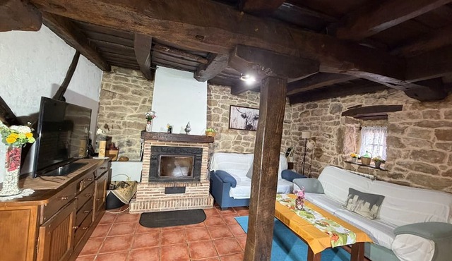 Casa Rural La Casuca: Tranquilidad y Encanto en Plena Naturaleza