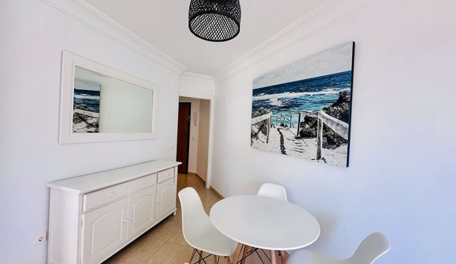 A1060 - Nice flat near the beach