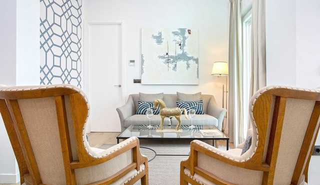 Genteel Home Teodosio I