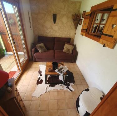 Very nice facing chalet with large terrace
