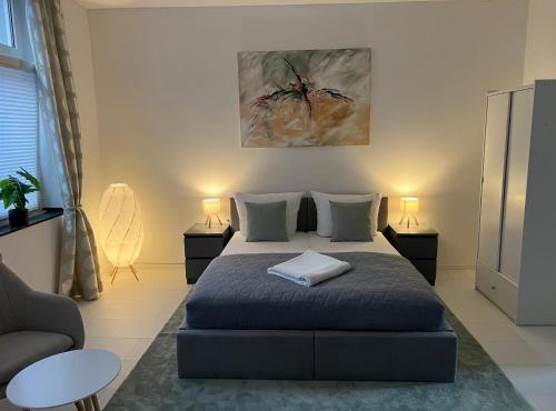 City Studio Apartment im Erdgeschoss Ground floor Near it all